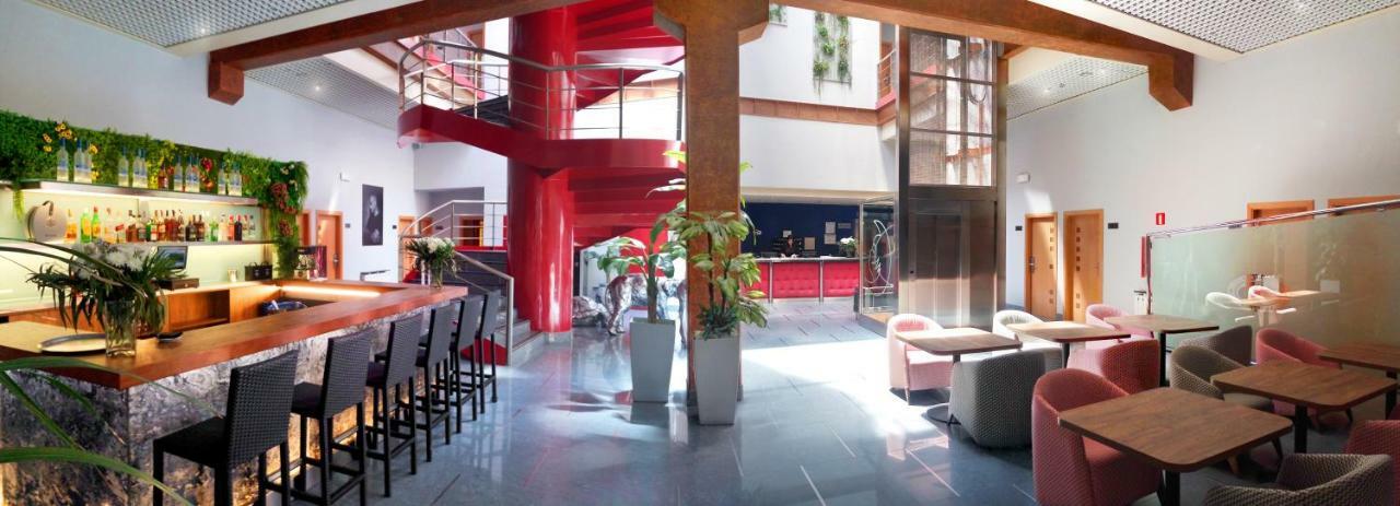 Hotel Fabrik Humanes de Madrid Exterior foto